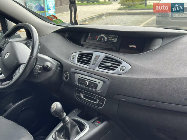 Чорний Рено Гранд Сценік, об'ємом двигуна 1.46 л та пробігом 217 тис. км за 8800 $, фото 16 на Automoto.ua