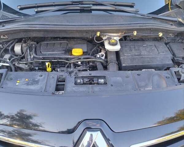 Черный Рено Гранд Сценик, объемом двигателя 1.6 л и пробегом 320 тыс. км за 8700 $, фото 17 на Automoto.ua