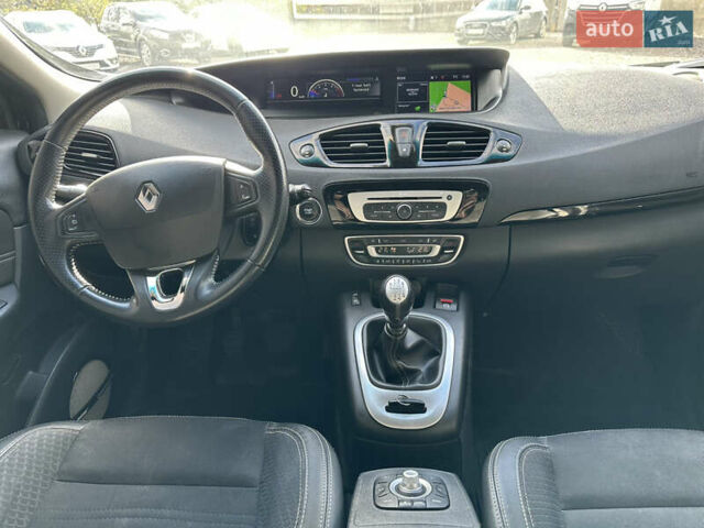 Черный Рено Гранд Сценик, объемом двигателя 1.6 л и пробегом 285 тыс. км за 9600 $, фото 21 на Automoto.ua