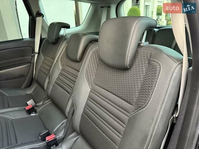 Чорний Рено Гранд Сценік, об'ємом двигуна 1.6 л та пробігом 216 тис. км за 11800 $, фото 62 на Automoto.ua