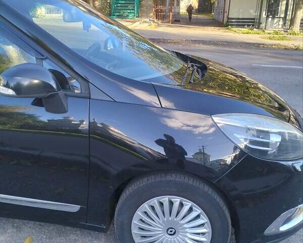 Черный Рено Гранд Сценик, объемом двигателя 1.6 л и пробегом 320 тыс. км за 8700 $, фото 8 на Automoto.ua