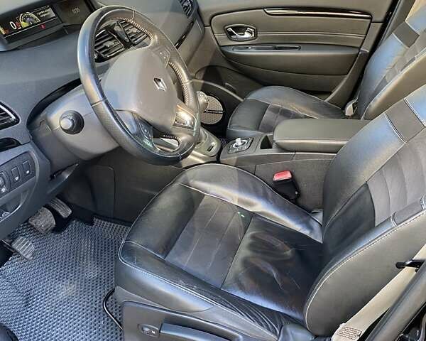 Черный Рено Гранд Сценик, объемом двигателя 1.6 л и пробегом 266 тыс. км за 11200 $, фото 4 на Automoto.ua