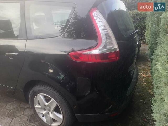 Чорний Рено Гранд Сценік, об'ємом двигуна 1.5 л та пробігом 180 тис. км за 9500 $, фото 3 на Automoto.ua