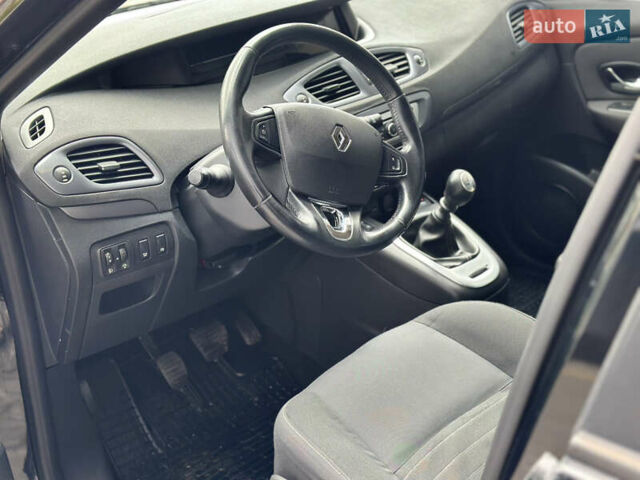 Чорний Рено Гранд Сценік, об'ємом двигуна 1.46 л та пробігом 217 тис. км за 8800 $, фото 3 на Automoto.ua