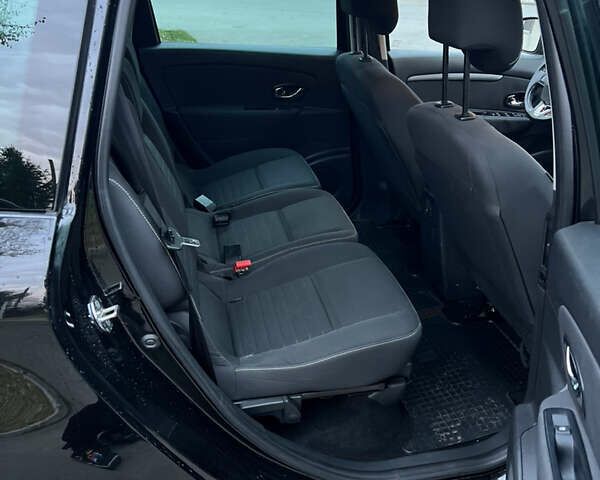 Черный Рено Гранд Сценик, объемом двигателя 1.46 л и пробегом 217 тыс. км за 8999 $, фото 12 на Automoto.ua