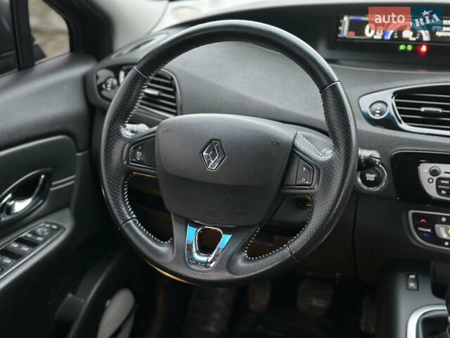 Черный Рено Гранд Сценик, объемом двигателя 1.6 л и пробегом 269 тыс. км за 10100 $, фото 64 на Automoto.ua