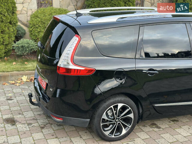 Черный Рено Гранд Сценик, объемом двигателя 1.6 л и пробегом 269 тыс. км за 10500 $, фото 87 на Automoto.ua