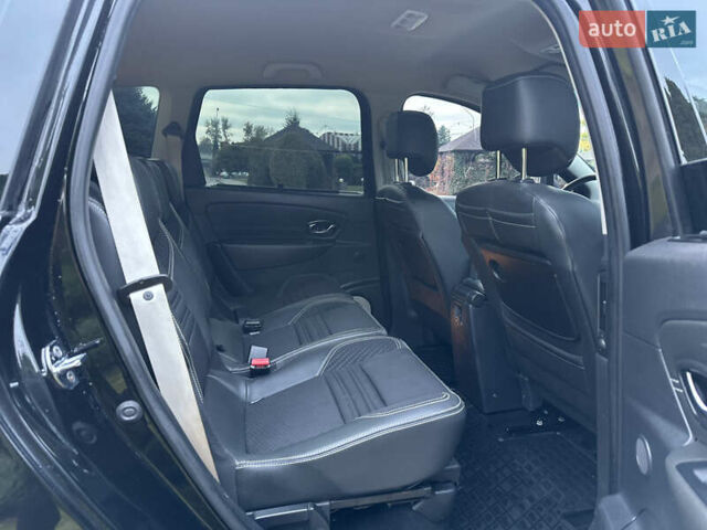 Черный Рено Гранд Сценик, объемом двигателя 1.6 л и пробегом 269 тыс. км за 10500 $, фото 47 на Automoto.ua