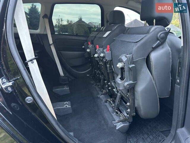 Черный Рено Гранд Сценик, объемом двигателя 1.6 л и пробегом 269 тыс. км за 10500 $, фото 51 на Automoto.ua