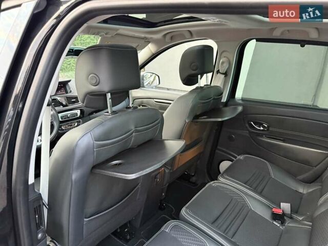 Чорний Рено Гранд Сценік, об'ємом двигуна 1.6 л та пробігом 216 тис. км за 11800 $, фото 59 на Automoto.ua