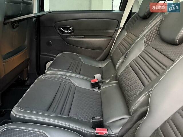 Чорний Рено Гранд Сценік, об'ємом двигуна 1.6 л та пробігом 216 тис. км за 11800 $, фото 61 на Automoto.ua