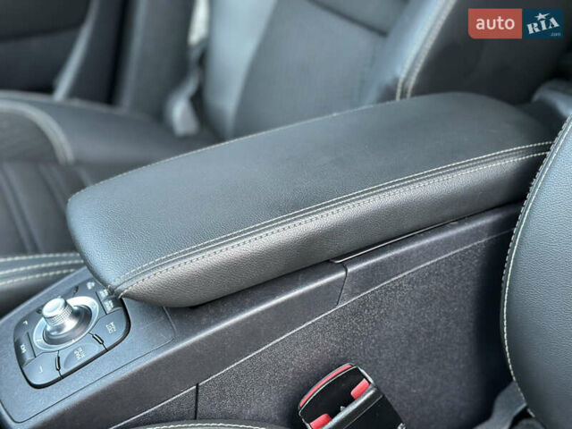 Черный Рено Гранд Сценик, объемом двигателя 1.6 л и пробегом 269 тыс. км за 10500 $, фото 36 на Automoto.ua