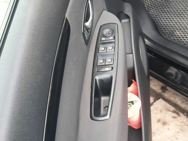 Черный Рено Гранд Сценик, объемом двигателя 1.5 л и пробегом 135 тыс. км за 9200 $, фото 7 на Automoto.ua