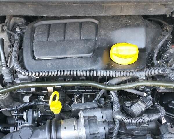 Черный Рено Гранд Сценик, объемом двигателя 1.6 л и пробегом 320 тыс. км за 8700 $, фото 24 на Automoto.ua