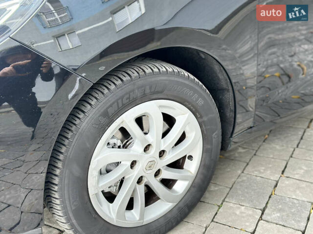 Чорний Рено Гранд Сценік, об'ємом двигуна 1.46 л та пробігом 217 тис. км за 8800 $, фото 23 на Automoto.ua