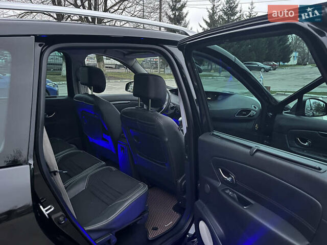 Чорний Рено Гранд Сценік, об'ємом двигуна 1.46 л та пробігом 240 тис. км за 10999 $, фото 33 на Automoto.ua