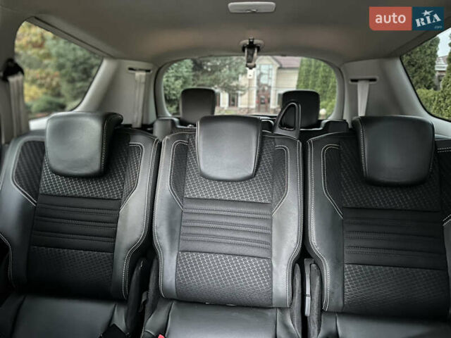 Черный Рено Гранд Сценик, объемом двигателя 1.6 л и пробегом 269 тыс. км за 10500 $, фото 73 на Automoto.ua