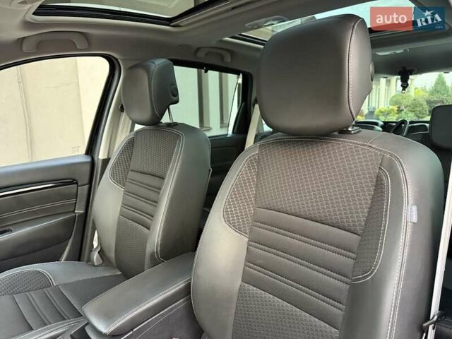 Чорний Рено Гранд Сценік, об'ємом двигуна 1.6 л та пробігом 216 тис. км за 11800 $, фото 50 на Automoto.ua