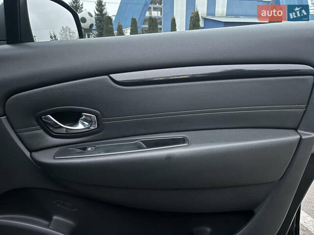 Чорний Рено Гранд Сценік, об'ємом двигуна 1.46 л та пробігом 240 тис. км за 10999 $, фото 31 на Automoto.ua