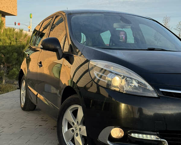 Чорний Рено Гранд Сценік, об'ємом двигуна 1.5 л та пробігом 223 тис. км за 7900 $, фото 4 на Automoto.ua