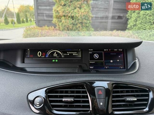 Чорний Рено Гранд Сценік, об'ємом двигуна 1.6 л та пробігом 216 тис. км за 11800 $, фото 39 на Automoto.ua