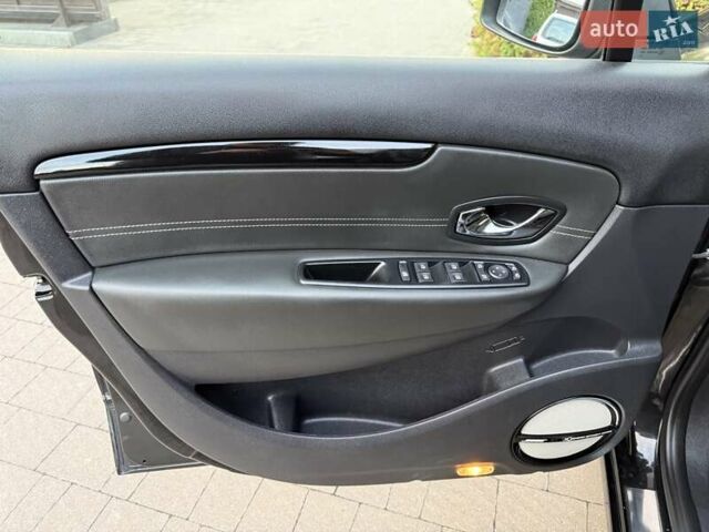 Чорний Рено Гранд Сценік, об'ємом двигуна 1.6 л та пробігом 216 тис. км за 11800 $, фото 30 на Automoto.ua