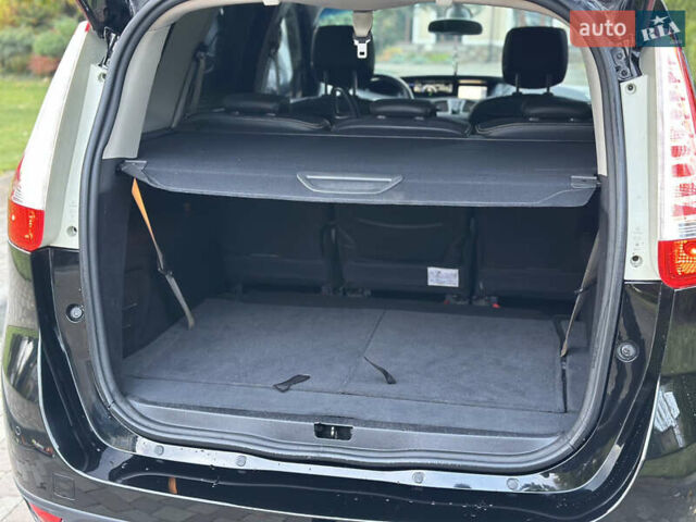 Черный Рено Гранд Сценик, объемом двигателя 1.6 л и пробегом 269 тыс. км за 10500 $, фото 43 на Automoto.ua