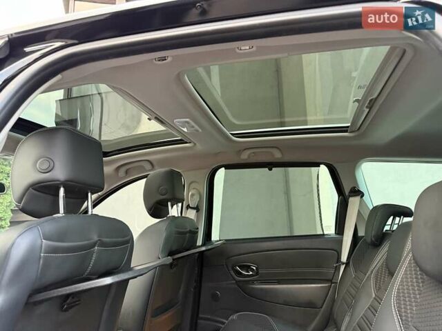 Чорний Рено Гранд Сценік, об'ємом двигуна 1.6 л та пробігом 216 тис. км за 11800 $, фото 57 на Automoto.ua