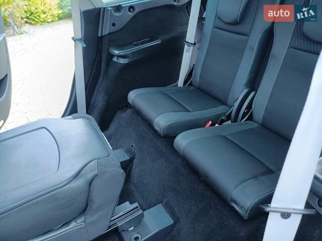 Черный Рено Гранд Сценик, объемом двигателя 1.6 л и пробегом 215 тыс. км за 10999 $, фото 102 на Automoto.ua