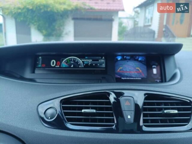 Чорний Рено Гранд Сценік, об'ємом двигуна 1.6 л та пробігом 199 тис. км за 11300 $, фото 92 на Automoto.ua