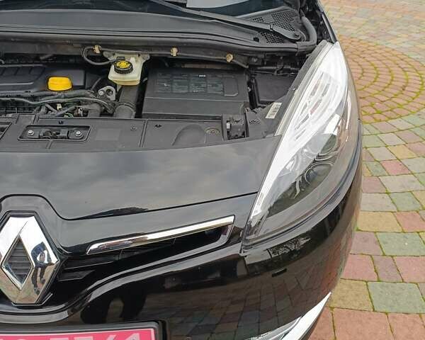 Черный Рено Гранд Сценик, объемом двигателя 1.6 л и пробегом 215 тыс. км за 10999 $, фото 113 на Automoto.ua