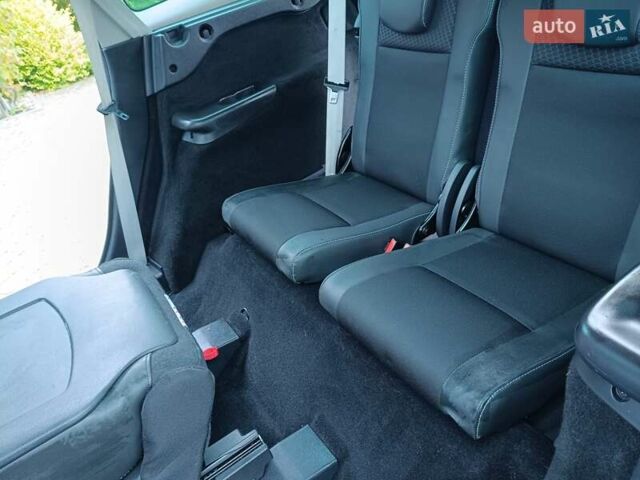 Черный Рено Гранд Сценик, объемом двигателя 1.6 л и пробегом 215 тыс. км за 10999 $, фото 99 на Automoto.ua