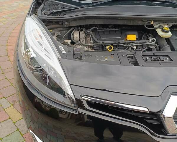 Черный Рено Гранд Сценик, объемом двигателя 1.6 л и пробегом 215 тыс. км за 10999 $, фото 24 на Automoto.ua