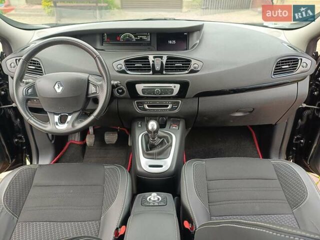 Черный Рено Гранд Сценик, объемом двигателя 1.6 л и пробегом 215 тыс. км за 10999 $, фото 57 на Automoto.ua