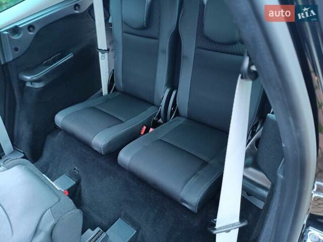 Черный Рено Гранд Сценик, объемом двигателя 1.6 л и пробегом 215 тыс. км за 10999 $, фото 103 на Automoto.ua