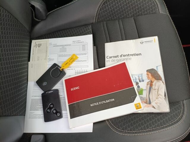 Черный Рено Гранд Сценик, объемом двигателя 1.6 л и пробегом 200 тыс. км за 268 $, фото 3 на Automoto.ua