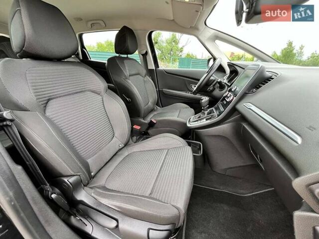 Черный Рено Гранд Сценик, объемом двигателя 1.6 л и пробегом 198 тыс. км за 15400 $, фото 13 на Automoto.ua