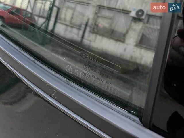 Черный Рено Гранд Сценик, объемом двигателя 1.6 л и пробегом 178 тыс. км за 15600 $, фото 67 на Automoto.ua