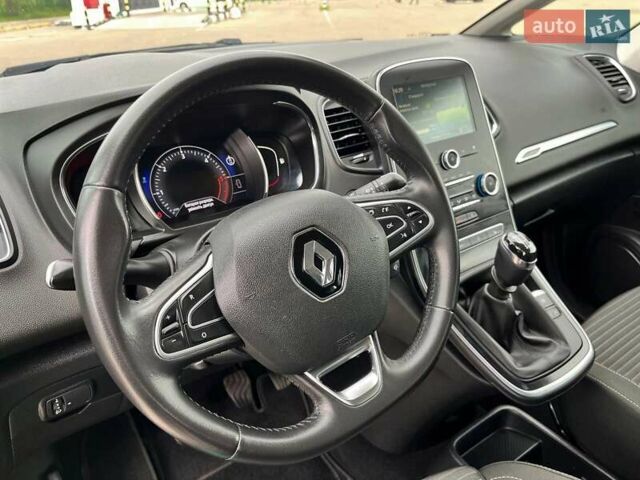 Черный Рено Гранд Сценик, объемом двигателя 1.6 л и пробегом 198 тыс. км за 15400 $, фото 31 на Automoto.ua
