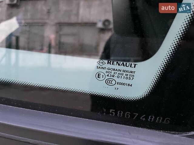 Черный Рено Гранд Сценик, объемом двигателя 1.6 л и пробегом 178 тыс. км за 15600 $, фото 66 на Automoto.ua