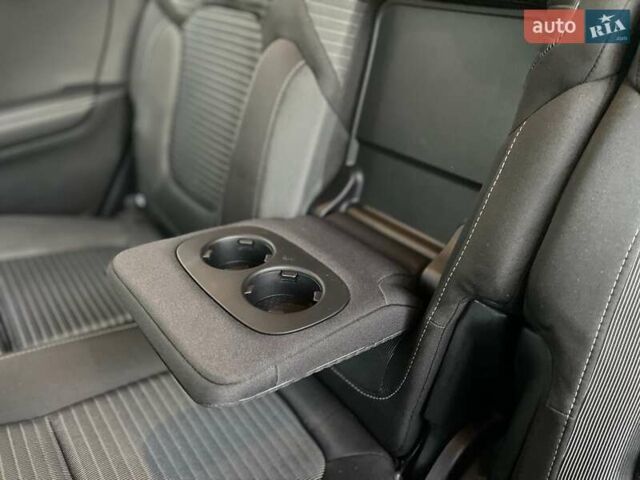 Черный Рено Гранд Сценик, объемом двигателя 1.6 л и пробегом 178 тыс. км за 15600 $, фото 31 на Automoto.ua