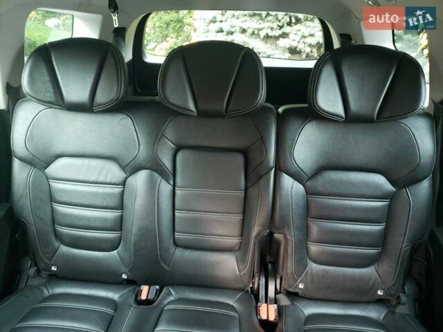 Черный Рено Гранд Сценик, объемом двигателя 1.6 л и пробегом 159 тыс. км за 16700 $, фото 75 на Automoto.ua