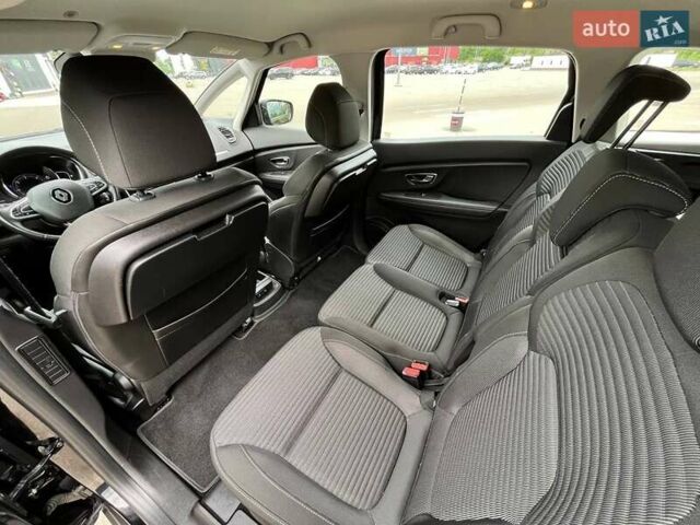 Черный Рено Гранд Сценик, объемом двигателя 1.6 л и пробегом 198 тыс. км за 15400 $, фото 19 на Automoto.ua