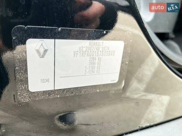 Черный Рено Гранд Сценик, объемом двигателя 1.6 л и пробегом 198 тыс. км за 15400 $, фото 56 на Automoto.ua