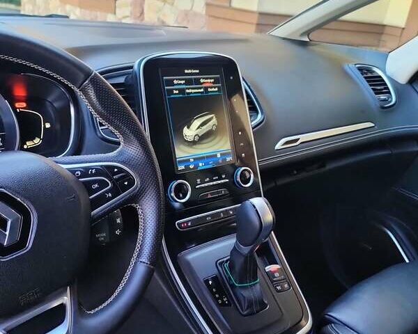 Черный Рено Гранд Сценик, объемом двигателя 1.6 л и пробегом 188 тыс. км за 14999 $, фото 18 на Automoto.ua