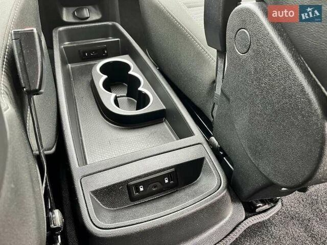 Черный Рено Гранд Сценик, объемом двигателя 1.6 л и пробегом 198 тыс. км за 15400 $, фото 44 на Automoto.ua