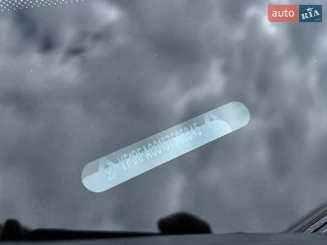 Черный Рено Гранд Сценик, объемом двигателя 1.6 л и пробегом 198 тыс. км за 15400 $, фото 57 на Automoto.ua