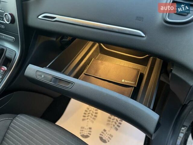 Черный Рено Гранд Сценик, объемом двигателя 1.6 л и пробегом 178 тыс. км за 15600 $, фото 50 на Automoto.ua