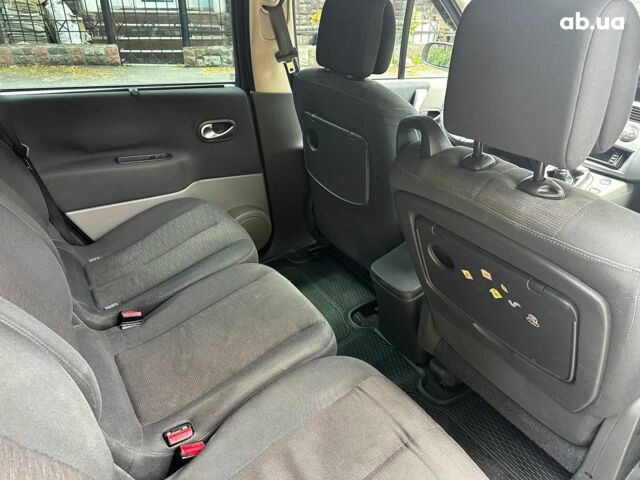 Чорний Рено Гранд Сценік, об'ємом двигуна 1.6 л та пробігом 308 тис. км за 6490 $, фото 19 на Automoto.ua