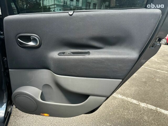 Чорний Рено Гранд Сценік, об'ємом двигуна 1.6 л та пробігом 308 тис. км за 6490 $, фото 18 на Automoto.ua